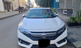 Honda Civic 1.8 i-VTEC CVT 2021