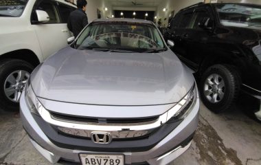 Honda Civic Oriel 1.8 i-VTEC CVT 2019