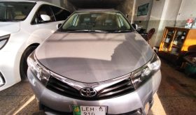 Toyota Corolla Altis 1.6 2015