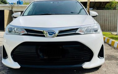 Toyota Corolla Axio Hybrid 1.5 2022