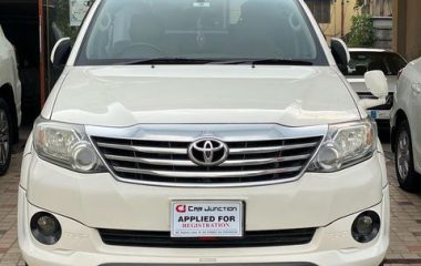 Toyota Fortuner 2.7 TRD Sportivo 2015