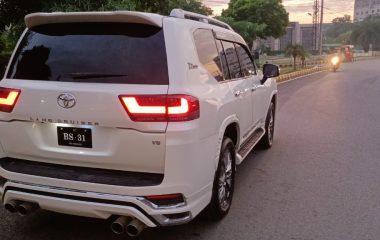 Toyota Land Cruiser ZX 2023