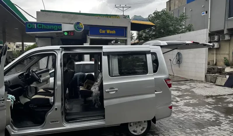 Changan karwan plus 2022 model, family used,100 good condition as new full