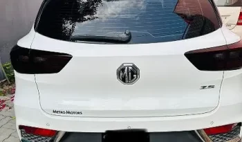 MG ZS WHITE full