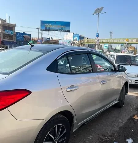 Toyota Yaris 2021 Automatic full