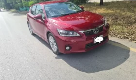 Lexus ct200h F sports