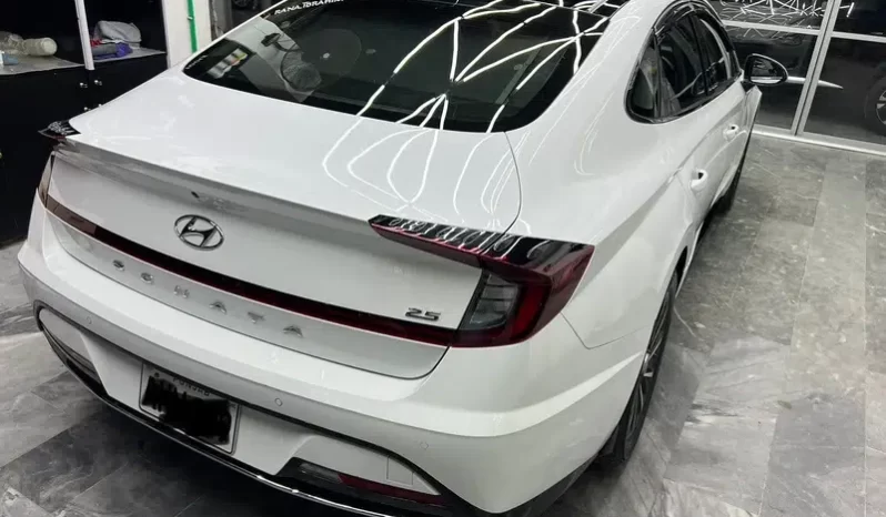 Hyundai Sonata 2.5 ( 2022 ) white full