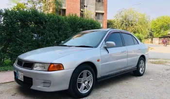 Mitsubishi lancer 1.5 SR full