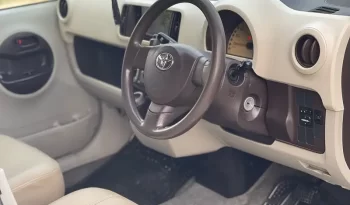 TOYOTA PASSO 2011 2012 AUTOMATIC Silver Original Car Karachi Reg full