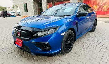 Honda Civic Turbo 1.5 full
