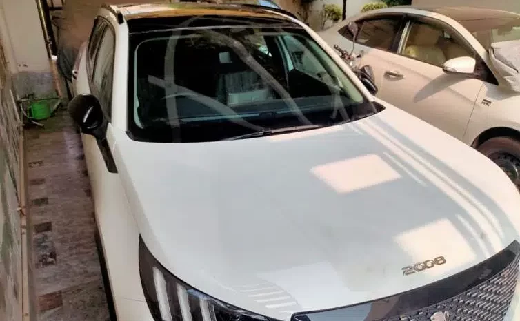 Used Peugeot 2008 2023 full