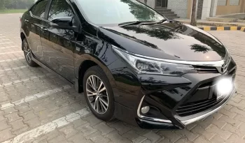 Toyota Corolla Altis X full