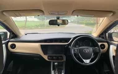 Toyota Corolla Altis X