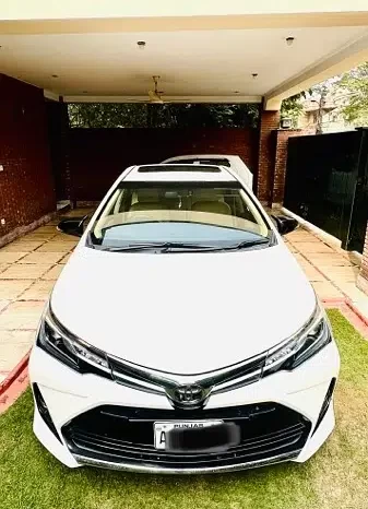 Toyota corolla grande X 21/23, Fully loaded varient full