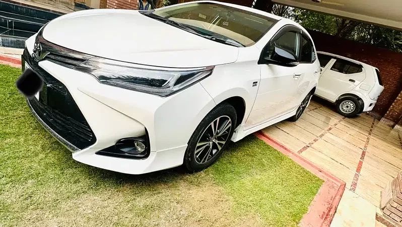 Toyota corolla grande X 21/23, Fully loaded varient full