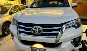 Toyota Fortuner 2.7 VVTi 2018 full