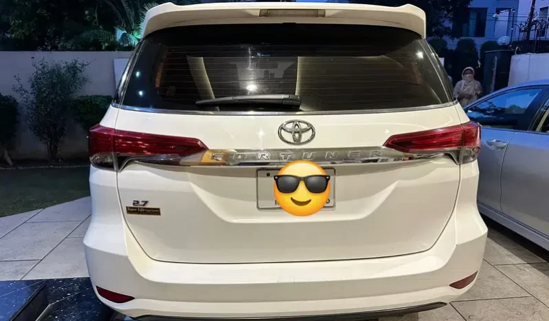 Toyota Fortuner 2.7 VVTi 2018 full
