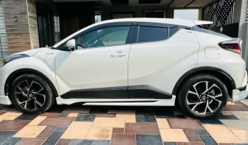 Used Toyota C-HR 2012 full