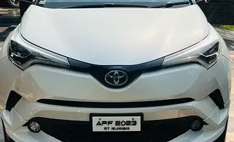 Used Toyota C-HR 2012 full