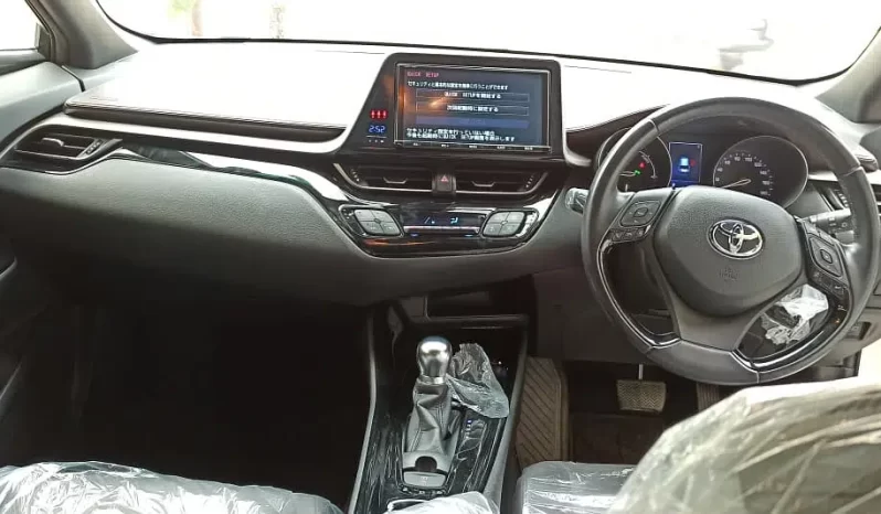 Used Toyota C-HR 2012 full