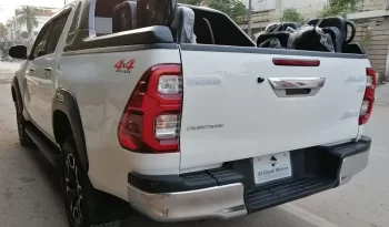 TOYOTA HILUX REVO (V) 2.8 CRUISETRONIC NEW SHAPE MODEL 2021 REG 2021 full