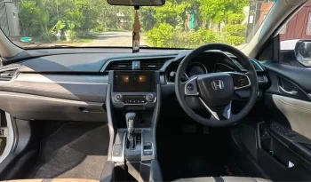 Honda Civic Oriel 1.8 i-VTEC CVT 2021 full