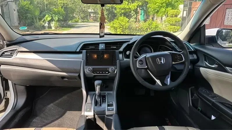 Honda Civic Oriel 1.8 i-VTEC CVT 2021 full