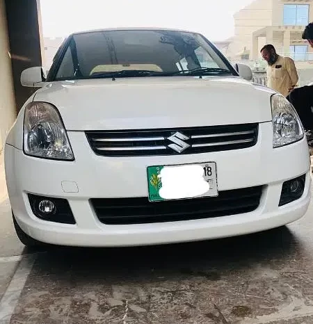 Suzuki Swift 1.3 DLX Navigation full