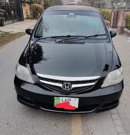 Honda City 2006 Genuine condition Home used car for sale full