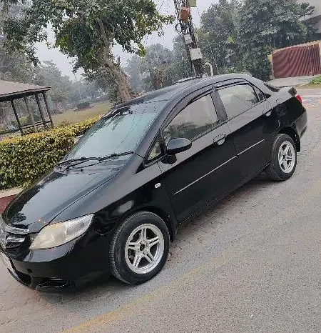 Honda City 2006 Genuine condition Home used car for sale full