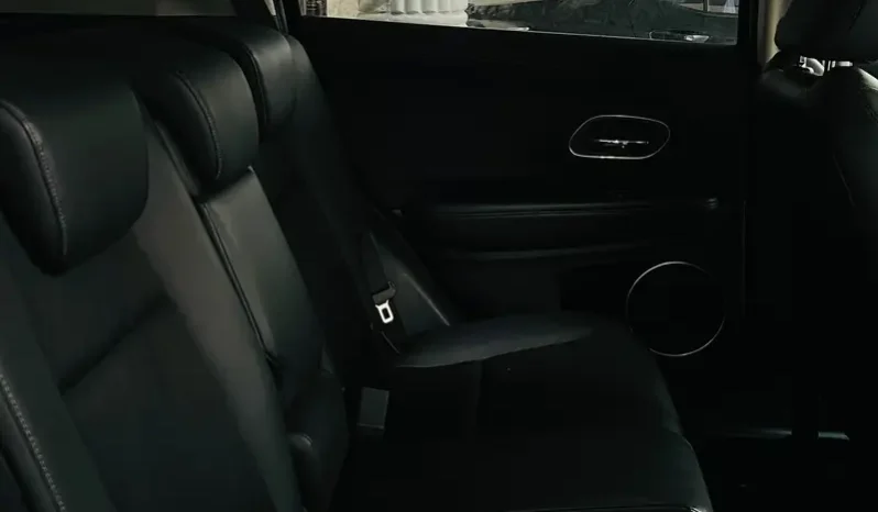 Honda Vezel Hybrid Z 2018 full