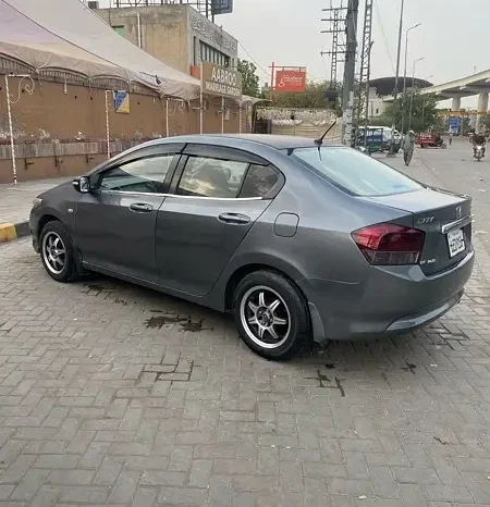 Honda City IVTEC 2013 full