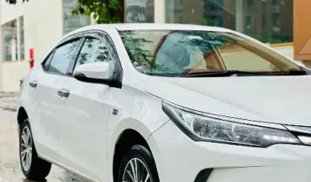 Toyota Altis 1.6 2015 full