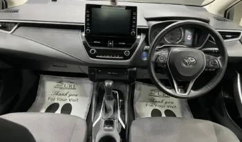 Toyota Corolla Hybrid 2020 full