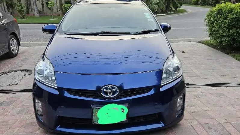 Toyota Prius 2010 full