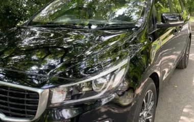 KIA Grand Carnival LX 2018