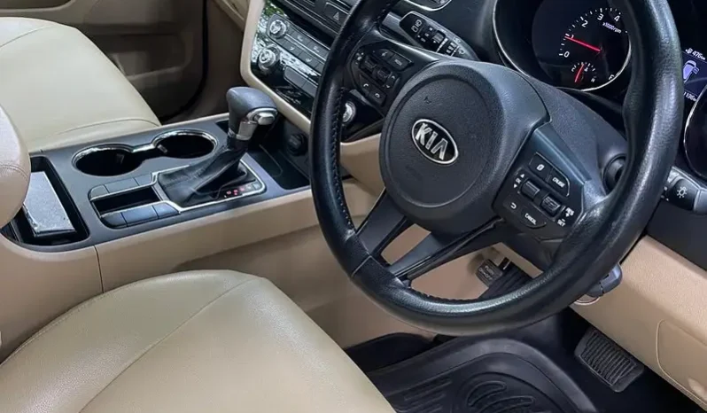 KIA Grand Carnival LX 2018 full