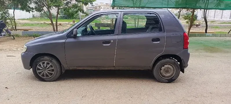 Suzuki Alto 2011 VXR Patrol + CNG – 1st Owner – AC Excellent full