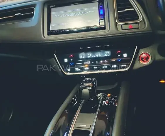 Honda Vesel 2019 Hybrid Z sensing full