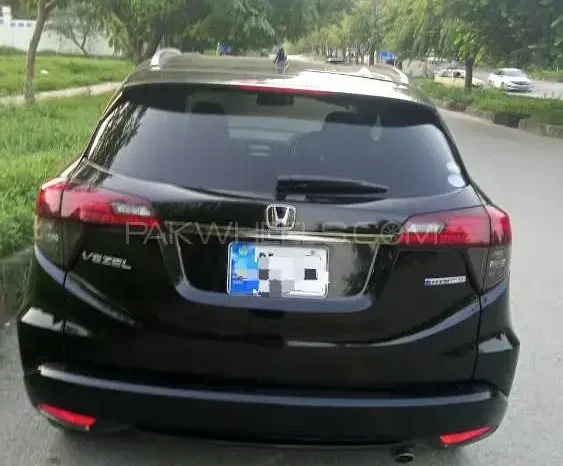 Honda Vesel 2019 Hybrid Z sensing full