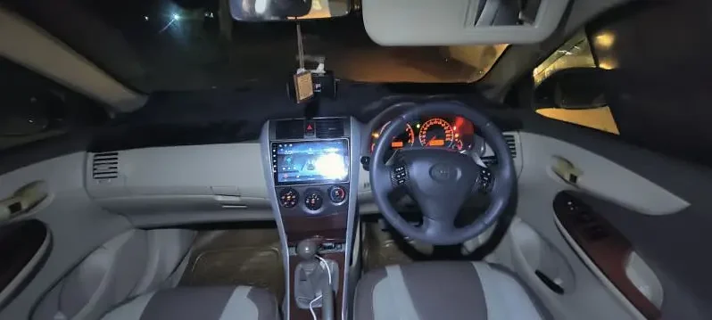 Toyota Corolla GLI 2010 full