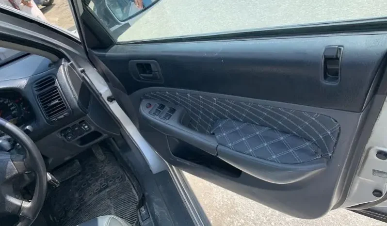 Honda Civic Oriel 2002 full