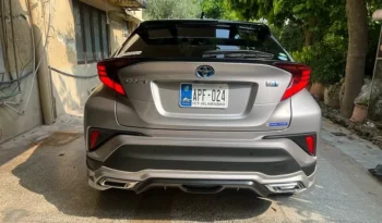 Toyota C-HR 2020 full