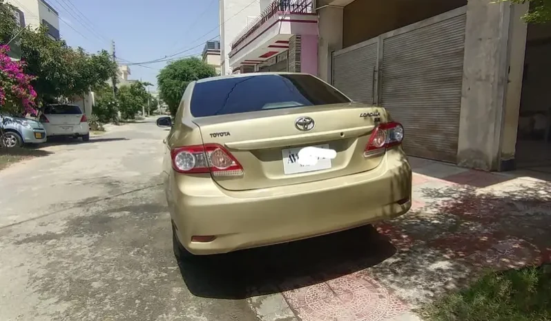 Toyota Corolla GLI 2011 full