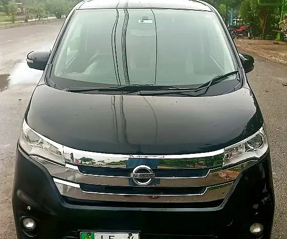 Nissan Days Highway Star 2015 full