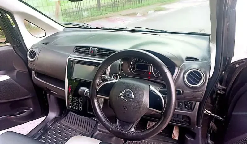 Nissan Days Highway Star 2015 full