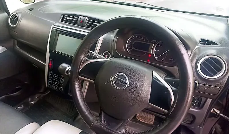 Nissan Days Highway Star 2015 full