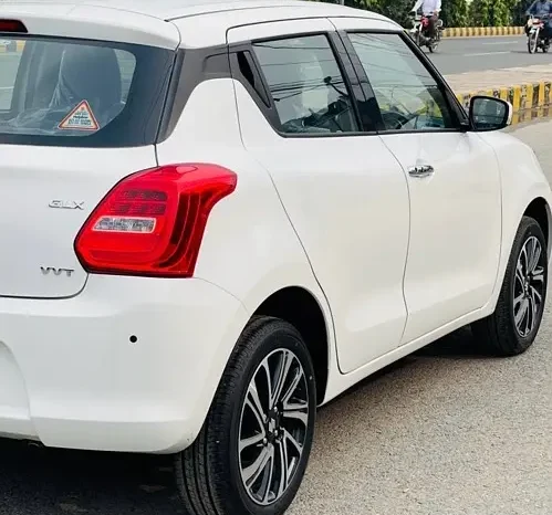 Bank Leased Suzuki Swift GLX Full Option Model 2024 full