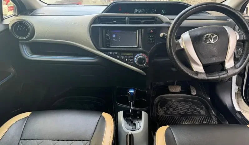 Toyota Aqua S 2014 full