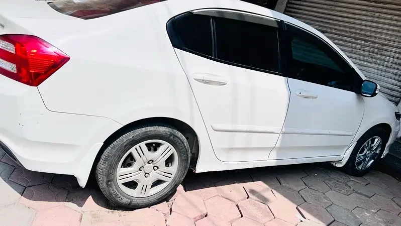 Honda City IVTEC 2019 full